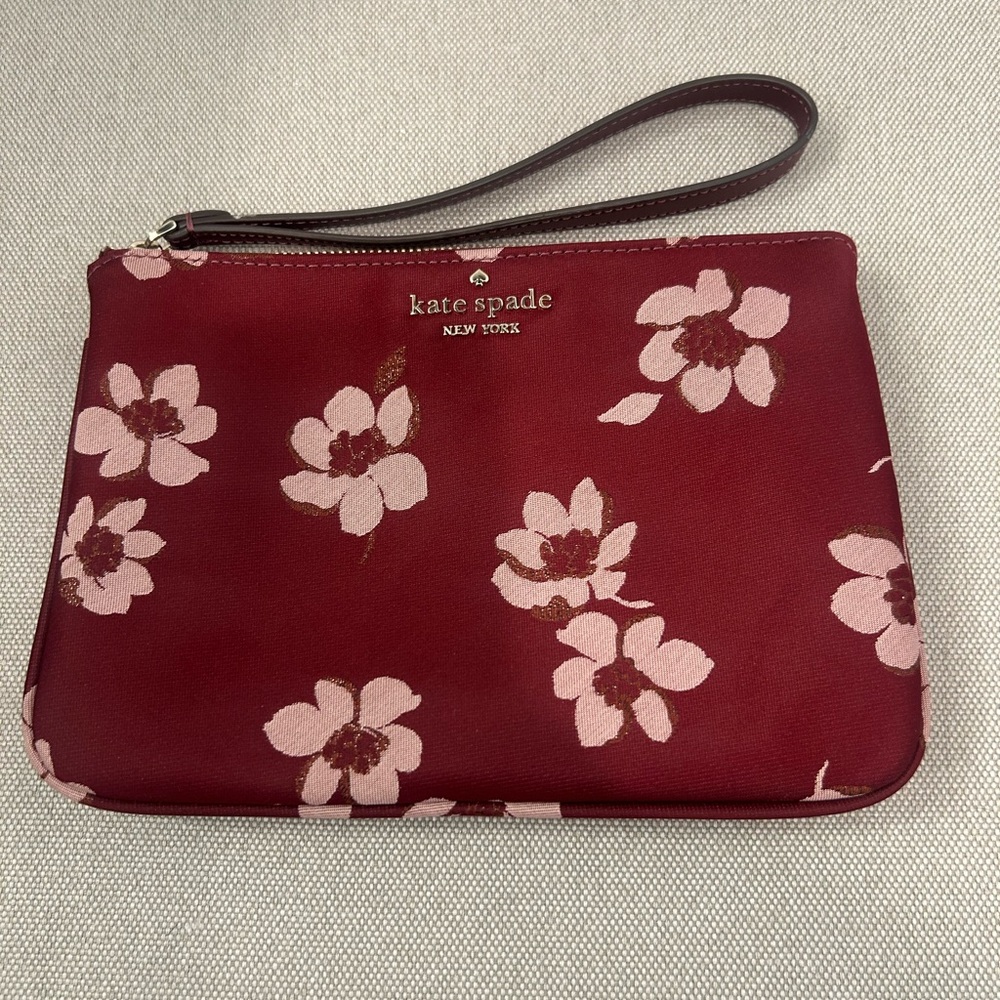 Kate Spade Chelsea The Little Better Floral Wristlet